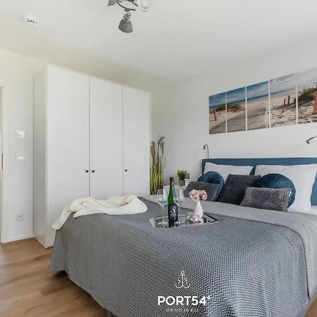 With 2 Bedrooms