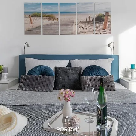 With 2 Bedrooms *