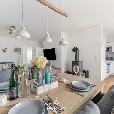 With 2 Bedrooms * Olpenitz