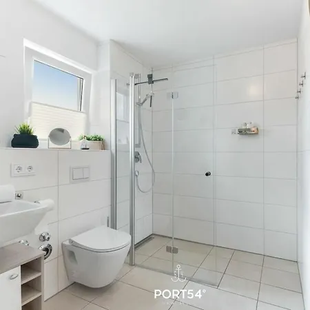 With 2 Bedrooms * Olpenitz